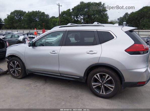 5N1AT2MT0HC747857 2017 NISSAN ROGUE Silver 