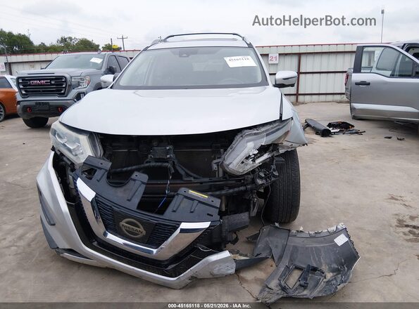 5N1AT2MT0HC747857 2017 NISSAN ROGUE Silver Вид задньої частини салону