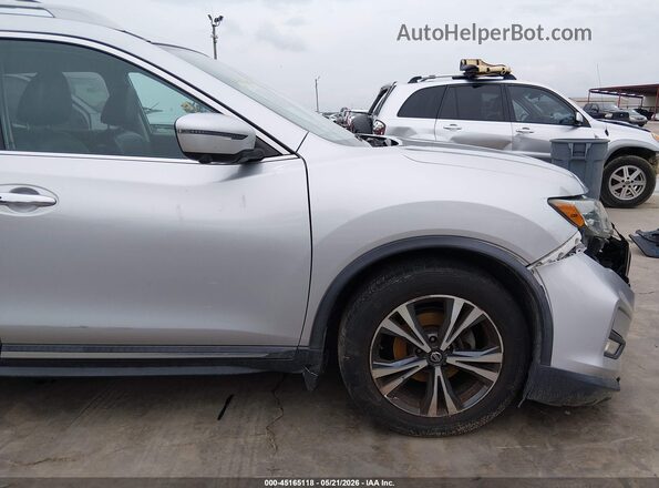 5N1AT2MT0HC747857 2017 NISSAN ROGUE Silver 