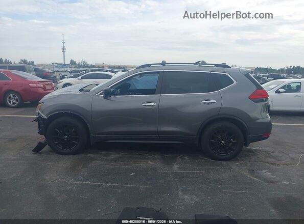 5N1AT2MT1HC810545 2017 NISSAN ROGUE Серый Панорамный вид салона 360°