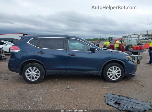 5N1AT2MT2GC847215 2016 NISSAN ROGUE Dark Blue Rear interior view