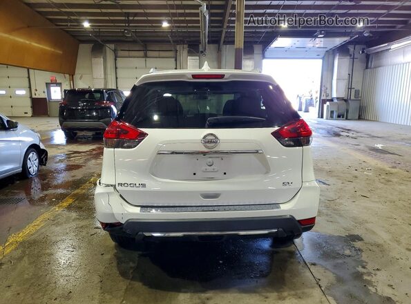 5N1AT2MT2HC881401 2017 NISSAN ROGUE White უკანა ხედი