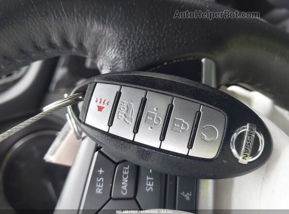 5N1AT2MT2KC752873 2019 NISSAN ROGUE Silver Vista del salpicadero