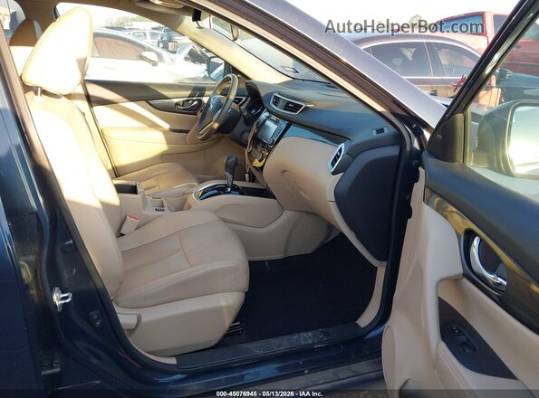 5N1AT2MT3GC859745 2016 NISSAN ROGUE Blue Вид салону спереду