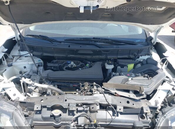 5N1AT2MT4HC829493 2017 NISSAN ROGUE White Հետևի տեսք