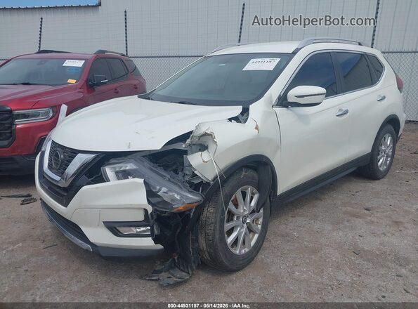 5N1AT2MT4JC706198 2018 NISSAN ROGUE White 