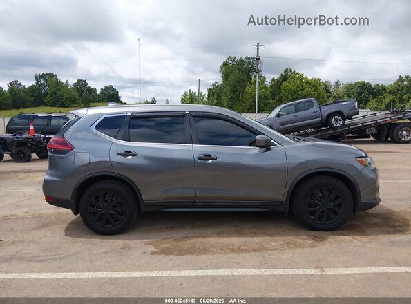 5N1AT2MT4JC753439 2018 NISSAN ROGUE Gray 360 interior view
