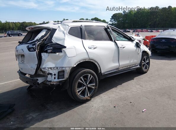 5N1AT2MT4JC808035 2018 NISSAN ROGUE White Հետևի աջ