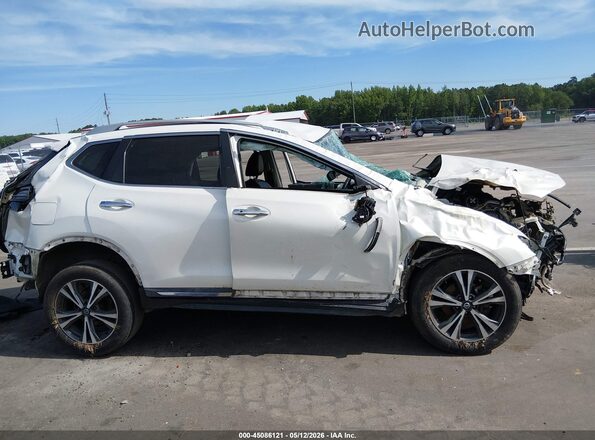 5N1AT2MT4JC808035 2018 NISSAN ROGUE White Սալոնի 360 աստիճան տեսք