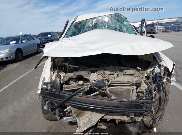 5N1AT2MT4JC808035 2018 NISSAN ROGUE White Սալոնի հետևի տեսք