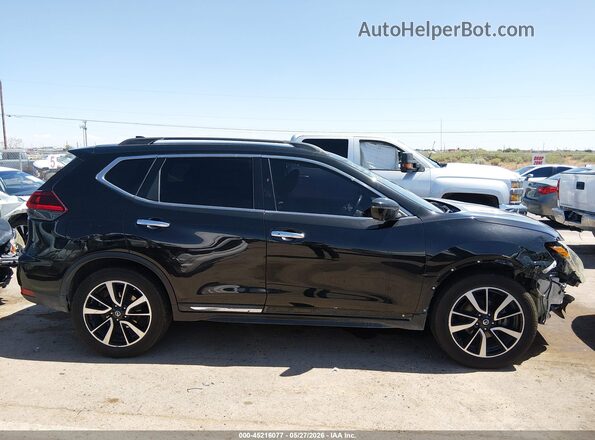5N1AT2MT4KC774602 2019 NISSAN ROGUE Черный Вид задней части салона