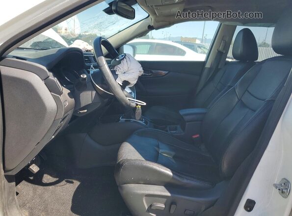 5N1AT2MT5HC781986 2017 NISSAN ROGUE White Front interior view