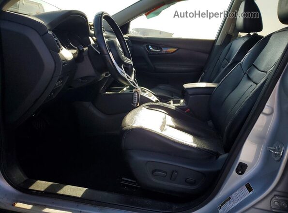 5N1AT2MT5KC776519 2019 NISSAN ROGUE Silver Вид салону спереду