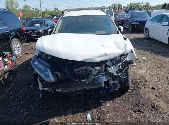 5N1AT2MT6GC892691 2016 NISSAN ROGUE White Front view