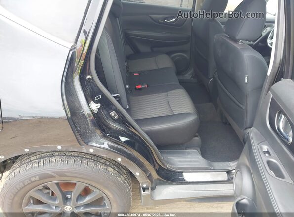 5N1AT2MT6JC835527 2018 NISSAN ROGUE Black 