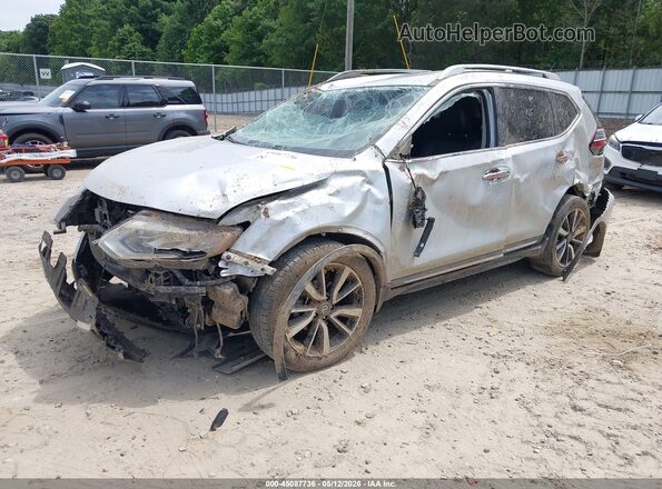 5N1AT2MT7HC830203 2017 NISSAN ROGUE Silver Front left