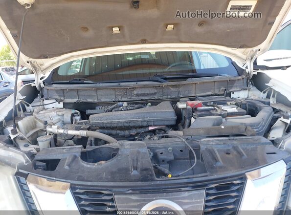 5N1AT2MT7HC842786 2017 NISSAN ROGUE White 