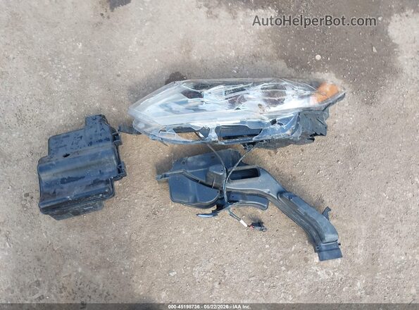 5N1AT2MT7JC808224 2018 NISSAN ROGUE Red Вид щитка приладів