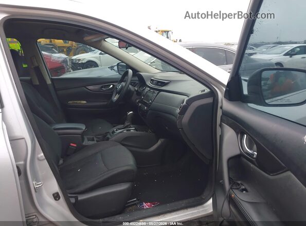 5N1AT2MT7JC830286 2018 NISSAN ROGUE Silver წინა სალონის ხედი