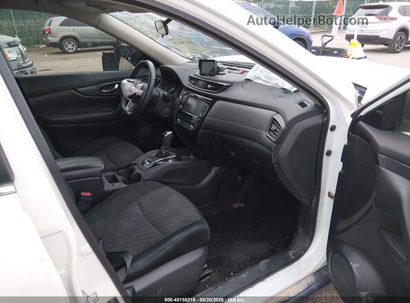5N1AT2MT7KC716726 2019 NISSAN ROGUE White Front interior view