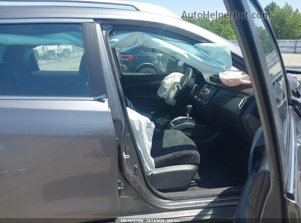 5N1AT2MT8GC736538 2016 NISSAN ROGUE Gray Front interior view