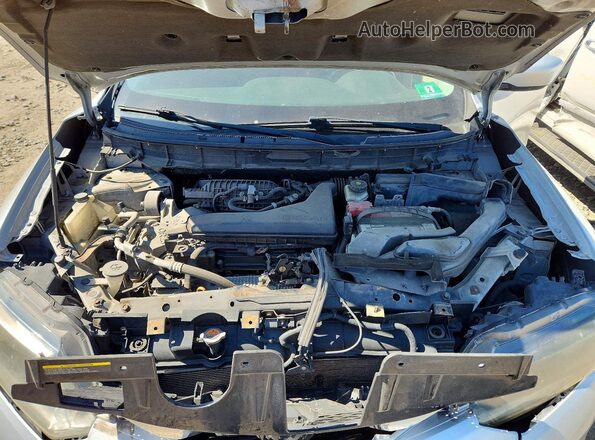 5N1AT2MT8GC810587 2016 NISSAN ROGUE Silver Rear interior view