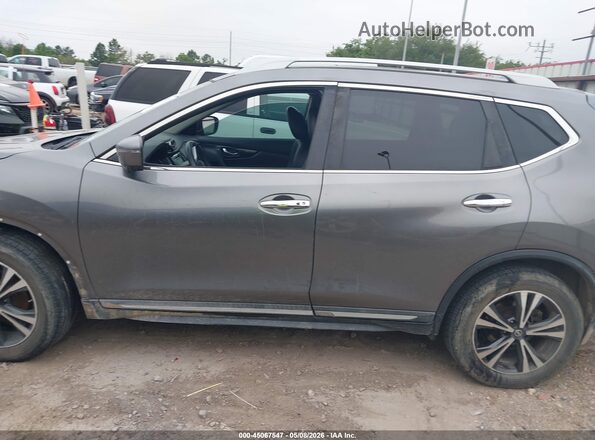 5N1AT2MT8HC827701 2017 NISSAN ROGUE Gray 