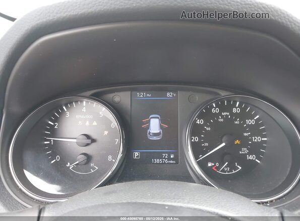 5N1AT2MT8JC708231 2018 NISSAN ROGUE Red 