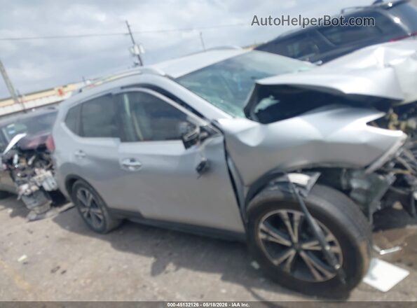 5N1AT2MT8KC821324 2019 NISSAN ROGUE Silver Widok wnętrza z tyłu