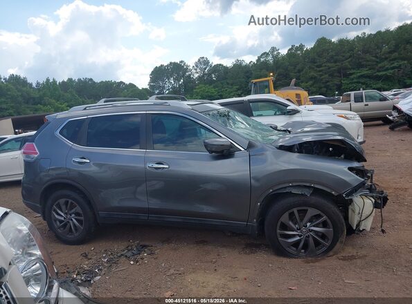 5N1AT2MT9GC733972 2016 NISSAN ROGUE Gray Rear interior view