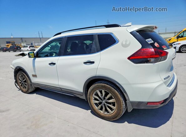 5N1AT2MT9HC768643 2017 NISSAN ROGUE White 