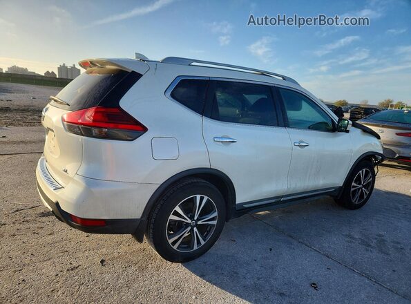 5N1AT2MT9HC866068 2017 NISSAN ROGUE White Задня права чверть
