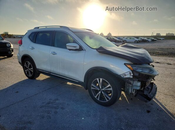 5N1AT2MT9HC866068 2017 NISSAN ROGUE White Передня права чверть