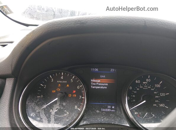 5N1AT2MT9JC765103 2018 NISSAN ROGUE Черный Вид задних сидений