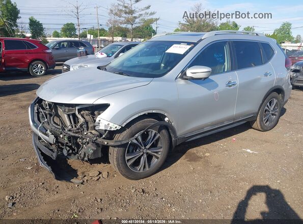 5N1AT2MT9JC820701 2018 NISSAN ROGUE Серебряный Передняя левая четверть