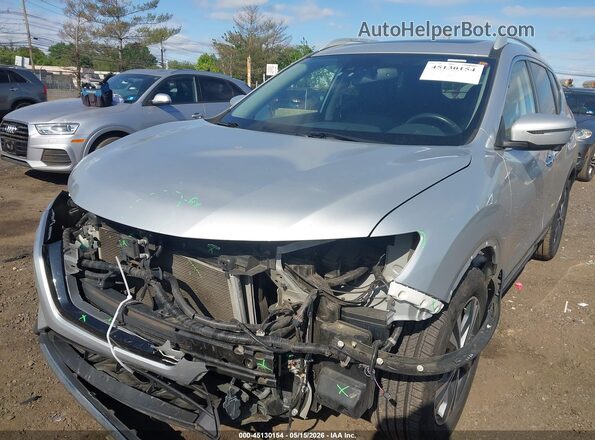 5N1AT2MT9JC820701 2018 NISSAN ROGUE Серебряный Вид спереди
