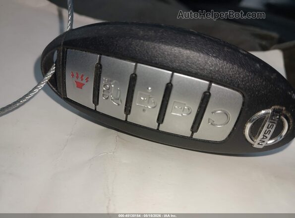 5N1AT2MT9JC820701 2018 NISSAN ROGUE Серебряный Вид панели приборов