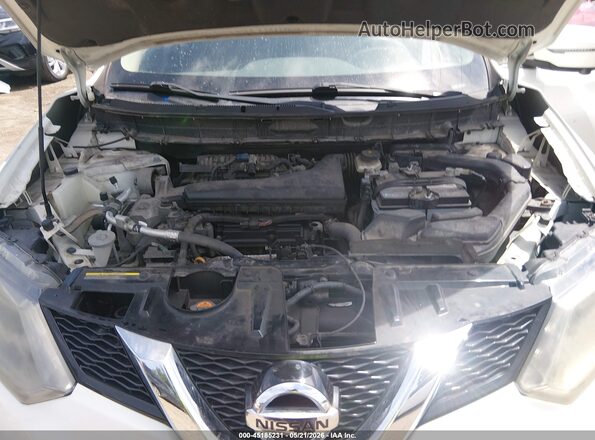 5N1AT2MV0GC746143 2016 NISSAN ROGUE White Rear view