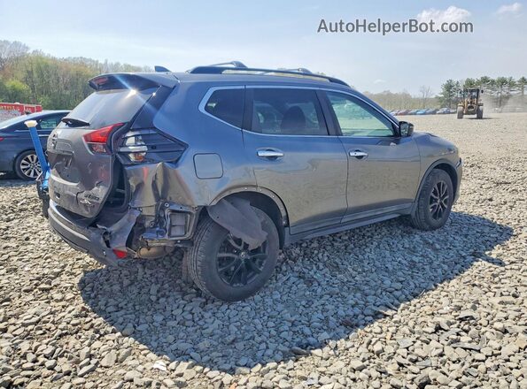5N1AT2MV0JC815940 2018 NISSAN ROGUE Gray Tył prawy