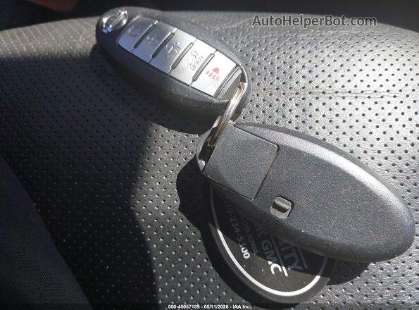 5N1AT2MV1HC738120 2017 NISSAN ROGUE Black Dashboard view