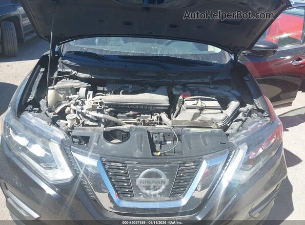 5N1AT2MV1HC738120 2017 NISSAN ROGUE Black Rear view