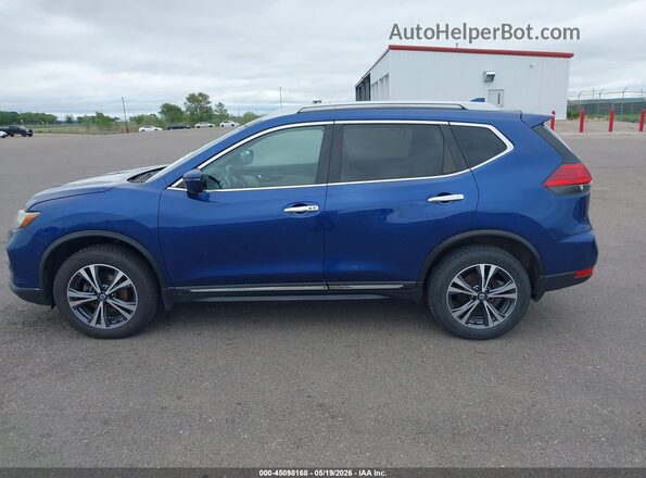 5N1AT2MV1HC755905 2017 NISSAN ROGUE Blue 360 interior view