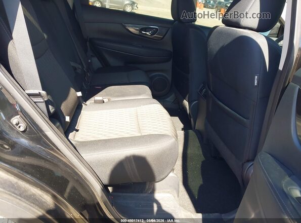 5N1AT2MV1HC811700 2017 NISSAN ROGUE Серый 