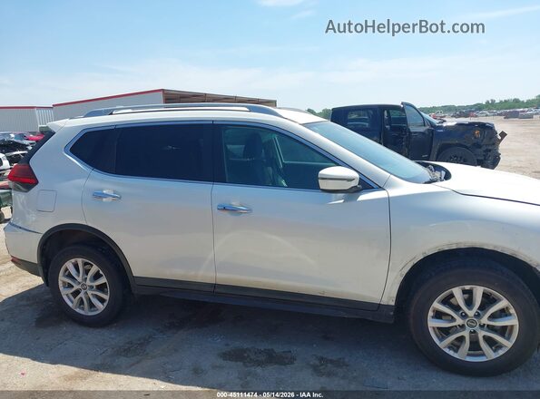 5N1AT2MV1HC873775 2017 NISSAN ROGUE White უკანა სალონის ხედი