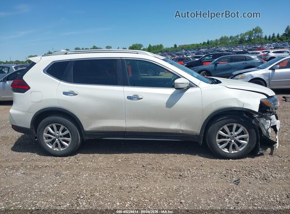 5N1AT2MV1HC897008 2017 NISSAN ROGUE White Սալոնի հետևի տեսք