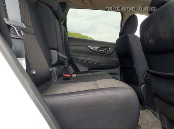 5N1AT2MV1JC838417 2018 NISSAN ROGUE White 