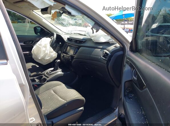 5N1AT2MV1LC808515 2020 NISSAN ROGUE Серебряный Вид салона спереди