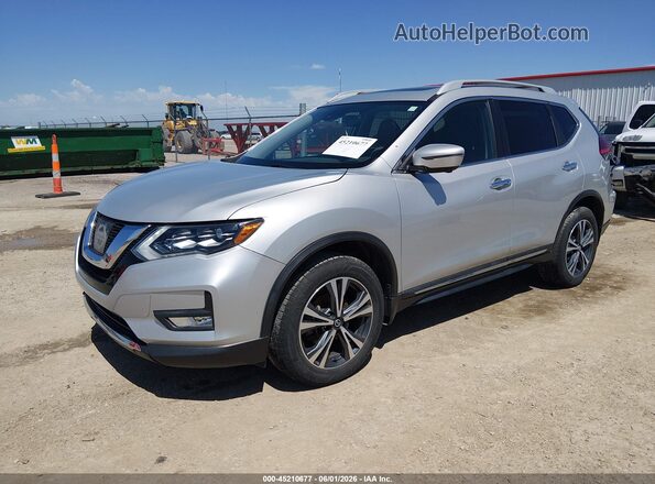 5N1AT2MV2HC884106 2017 NISSAN ROGUE Gray 