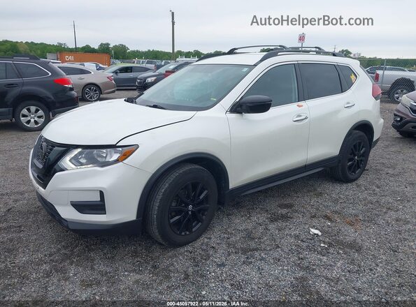 5N1AT2MV2JC827930 2018 NISSAN ROGUE White Передня ліва чверть