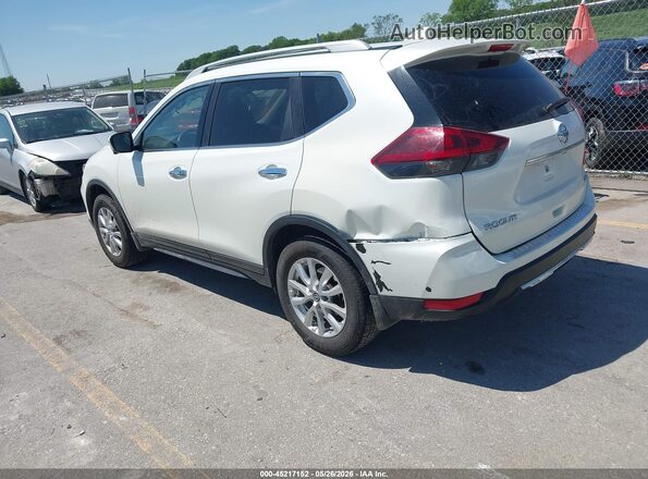 5N1AT2MV2JC851810 2018 NISSAN ROGUE White 